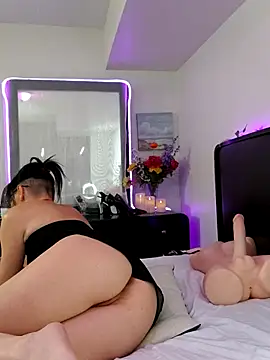 Snapshot of City_Kat chatting on October 16, 2025, 2:56 am City Kat online show from October 16, 2025, 2:56 am