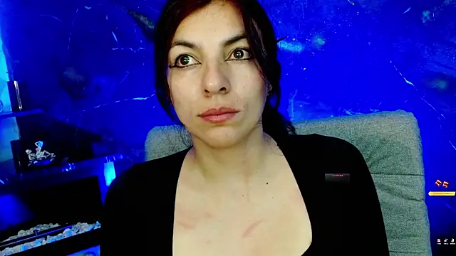 julieth sex1 online show from June 7, 2026, 8:51 am