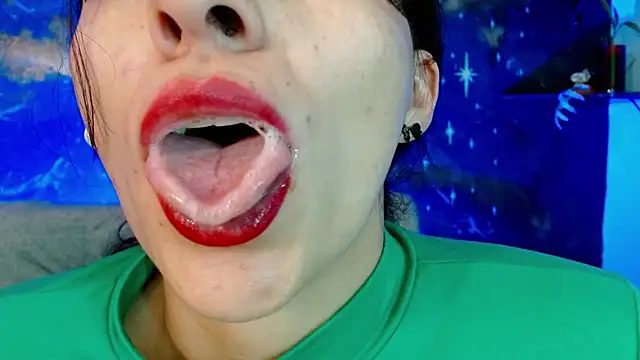 julieth sex1 online show from July 9, 2026, 11:14 am