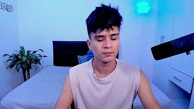 Snapshot of Eiden_allenx chatting on January 28, 2025, 1:49 pm Eiden allenx online show from January 28, 2025, 1:49 pm