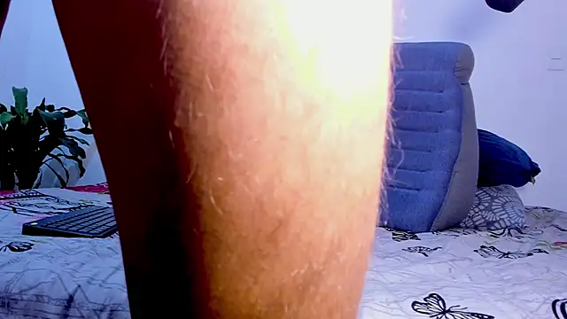 Snapshot of Eiden_allenx chatting on February 14, 2025, 7:59 am Eiden allenx online show from February 14, 2025, 7:59 am