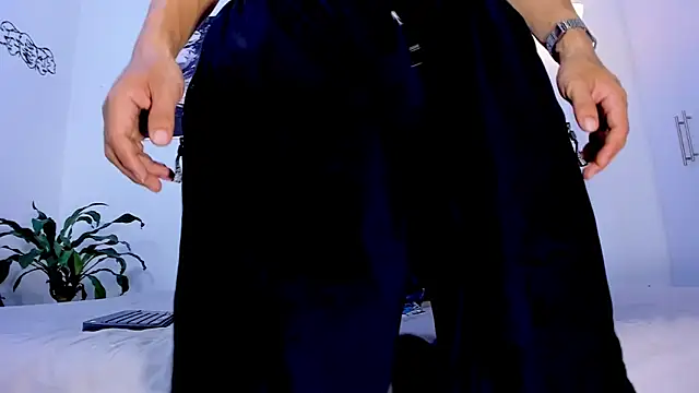 Snapshot of Eiden_allenx chatting on November 20, 2025, 2:39 pm Eiden allenx online show from November 20, 2025, 2:39 pm