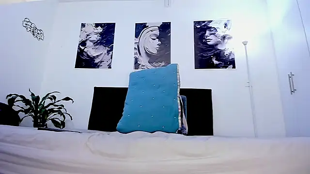 Snapshot of Eiden_allenx chatting on November 24, 2025, 3:01 pm Eiden allenx online show from November 24, 2025, 3:01 pm