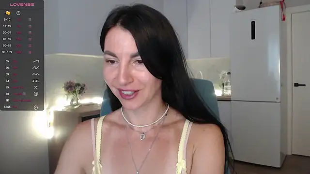 Snapshot of Mary_love16 chatting on July 27, 2026, 7:37 am Mary love16 online show from July 27, 2026, 7:37 am