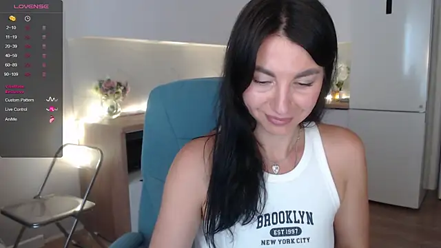 Snapshot of Mary_love16 chatting on August 1, 2026, 9:30 am Mary love16 online show from August 1, 2026, 9:30 am
