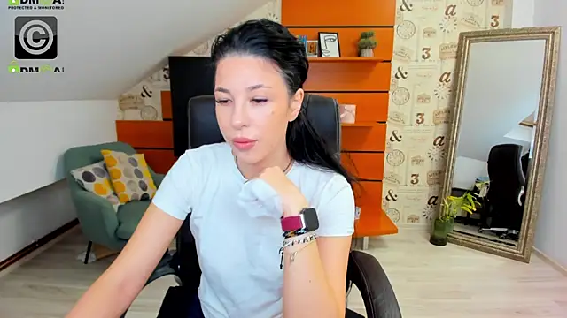 Snapshot of EmillyTaylor chatting on February 5, 2025, 4:27 am EmillyTaylor online show from February 5, 2025, 4:27 am