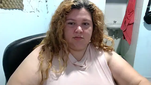 squirt322bbw online show from May 1, 2026, 4:22 pm