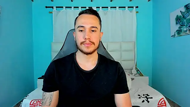 juan  jimenez online show from December 19, 2025, 11:12 pm