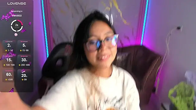 Snapshot of Nasha_abby chatting on June 22, 2026, 8:17 pm Nasha abby online show from June 22, 2026, 8:17 pm