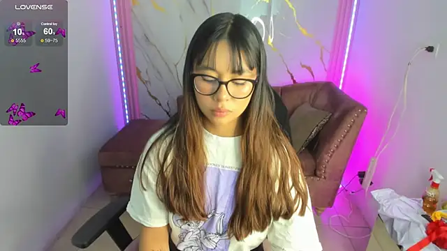 Snapshot of Nasha_abby chatting on July 2, 2026, 8:48 pm Nasha abby online show from July 2, 2026, 8:48 pm