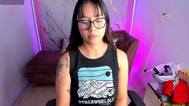 Snapshot of Nasha_abby chatting on July 13, 2026, 11:40 pm Nasha abby online show from July 13, 2026, 11:40 pm