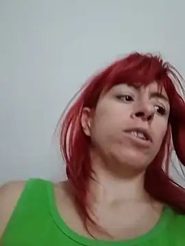 Snapshot of Annarella_Pika chatting on June 3, 2026, 1:03 pm Annarella Pika online show from June 3, 2026, 1:03 pm