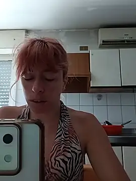 Snapshot of Annarella_Pika chatting on July 20, 2026, 12:18 pm Annarella Pika online show from July 20, 2026, 12:18 pm