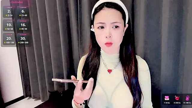Snapshot of candy-yiyi chatting on May 14, 2026, 1:56 am candy-yiyi online show from May 14, 2026, 1:56 am