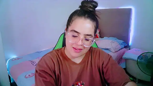  alicia z online show from February 2, 2025, 5:59 pm