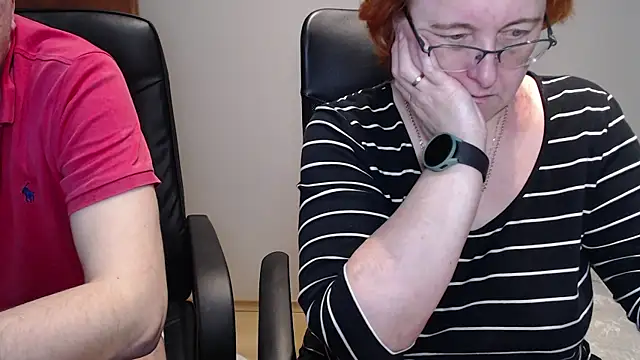 Snapshot of JoannaAndNeighbour chatting on March 20, 2025, 5:58 pm JoannaAndNeighbour online show from March 20, 2025, 5:58 pm