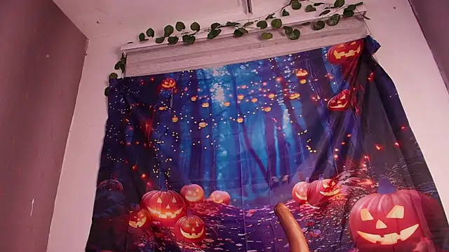 Snapshot of zzoe_ chatting on October 19, 2025, 3:07 am zzoe online show from October 19, 2025, 3:07 am