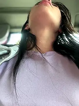 Snapshot of __IRIS__ chatting on December 5, 2024, 6:55 pm IRIS online show from December 5, 2024, 6:55 pm