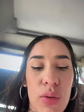 Snapshot of __IRIS__ chatting on December 11, 2024, 6:31 pm IRIS online show from December 11, 2024, 6:31 pm