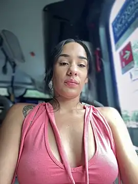 Snapshot of __IRIS__ chatting on December 17, 2024, 7:26 pm IRIS online show from December 17, 2024, 7:26 pm