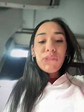 Snapshot of __IRIS__ chatting on December 26, 2024, 3:10 pm IRIS online show from December 26, 2024, 3:10 pm