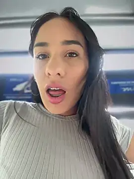 Snapshot of __IRIS__ chatting on January 3, 2025, 3:12 pm IRIS online show from January 3, 2025, 3:12 pm