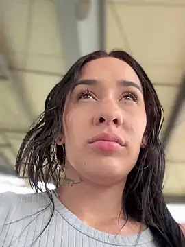 Snapshot of __IRIS__ chatting on January 3, 2025, 6:14 pm IRIS online show from January 3, 2025, 6:14 pm