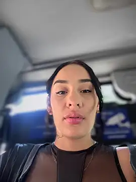 Snapshot of __IRIS__ chatting on January 8, 2025, 4:11 pm IRIS online show from January 8, 2025, 4:11 pm