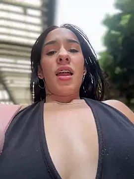 Snapshot of __IRIS__ chatting on January 15, 2025, 6:19 pm IRIS online show from January 15, 2025, 6:19 pm