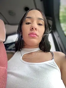 Snapshot of __IRIS__ chatting on February 13, 2025, 6:38 pm IRIS online show from February 13, 2025, 6:38 pm