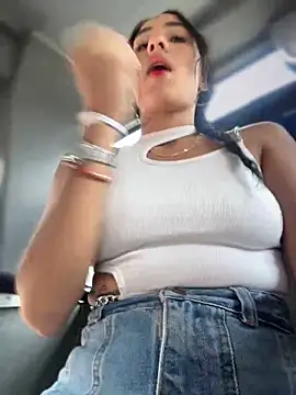 Snapshot of __IRIS__ chatting on March 7, 2025, 1:40 pm IRIS online show from March 7, 2025, 1:40 pm