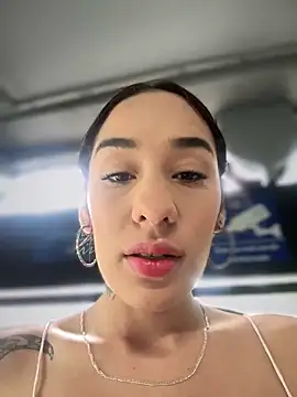 Snapshot of __IRIS__ chatting on March 14, 2025, 4:40 pm IRIS online show from March 14, 2025, 4:40 pm