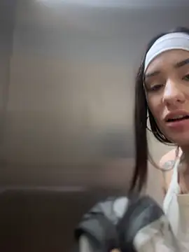 Snapshot of __IRIS__ chatting on March 19, 2025, 5:50 pm IRIS online show from March 19, 2025, 5:50 pm