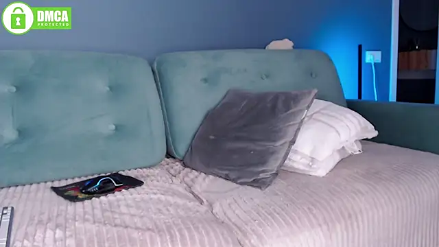 Snapshot of Alexperchik chatting on December 13, 2024, 1:44 pm Alexperchik online show from December 13, 2024, 1:44 pm