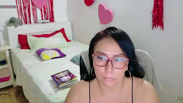 hottplay online show from February 23, 2026, 5:21 pm