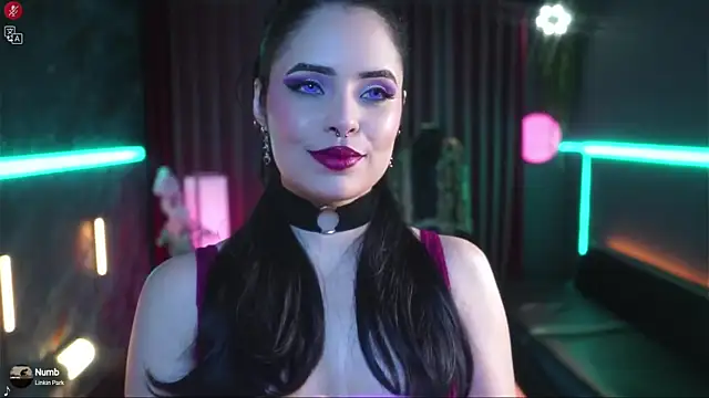 Snapshot of alessa_goreng chatting on January 1, 2025, 12:21 am alessa goreng online show from January 1, 2025, 12:21 am