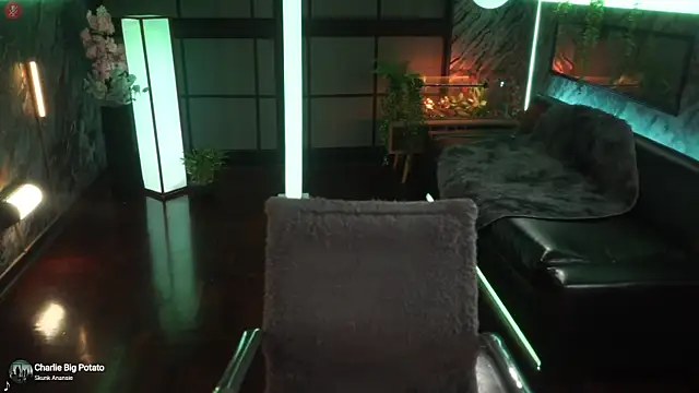 Snapshot of alessa_goreng chatting on November 22, 2025, 7:18 am alessa goreng online show from November 22, 2025, 7:18 am