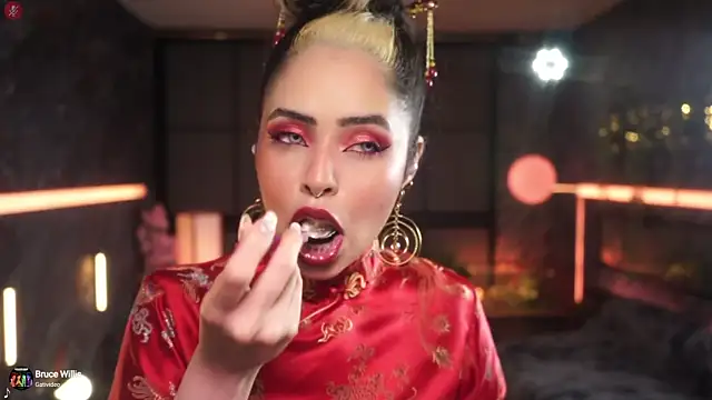 Snapshot of alessa_goreng chatting on November 30, 2025, 7:56 am alessa goreng online show from November 30, 2025, 7:56 am