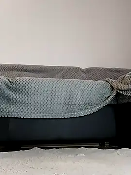 Snapshot of Viola_sweet_honey chatting on November 13, 2025, 9:19 am Viola sweet honey online show from November 13, 2025, 9:19 am