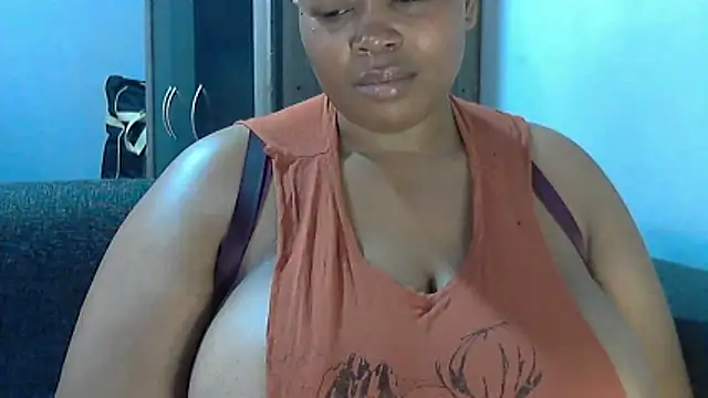 Snapshot of Sexy-queen99xx chatting on June 2, 2026, 7:54 am Sexy-queen99xx online show from June 2, 2026, 7:54 am