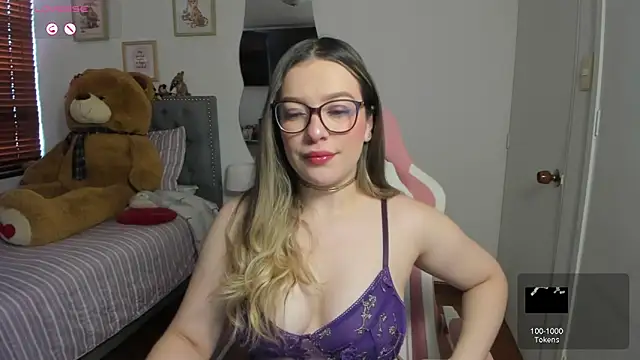 Snapshot of samysweet_8 chatting on June 27, 2026, 12:55 pm samysweet 8 online show from June 27, 2026, 12:55 pm