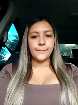 Snapshot of alana_69 chatting on May 30, 2026, 9:45 pm alana 69 online show from May 30, 2026, 9:45 pm