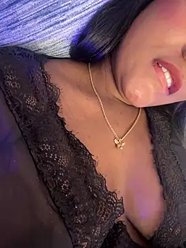 Snapshot of Sara_Boom chatting on January 14, 2025, 10:48 am Sara Boom online show from January 14, 2025, 10:48 am