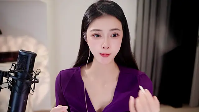 Snapshot of Ocean--Lili chatting on June 22, 2026, 2:14 pm Ocean--Lili online show from June 22, 2026, 2:14 pm