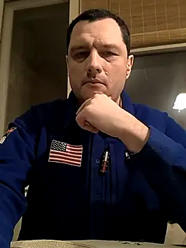 Snapshot of ExclusivePrivate chatting on January 31, 2026, 7:11 pm ExclusivePrivate online show from January 31, 2026, 7:11 pm