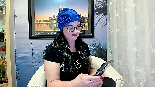 Mature4you44 online show from February 11, 2025, 8:48 am