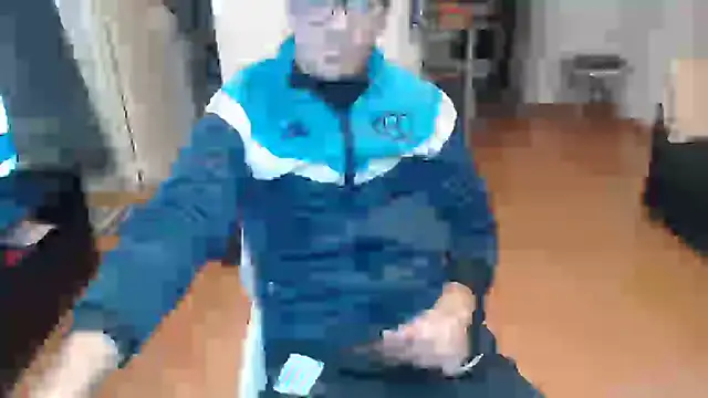 guachin hunk online show from June 23, 2026, 11:25 pm
