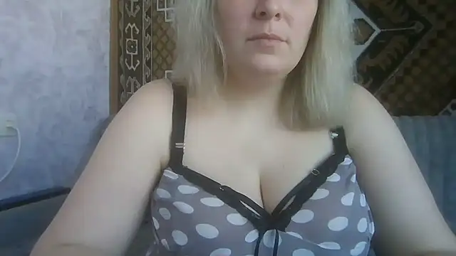 Snapshot of Diana_Britt chatting on March 27, 2026, 6:52 am Diana Britt online show from March 27, 2026, 6:52 am