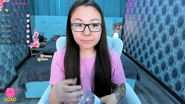 Snapshot of gentle_muse chatting on March 1, 2025, 6:57 am gentle muse online show from March 1, 2025, 6:57 am