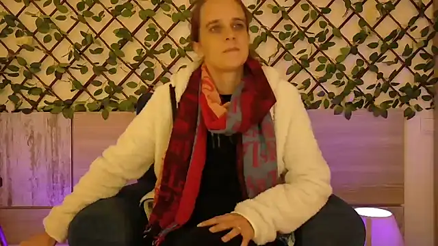 LadyChantale online show from October 20, 2025, 7:53 am